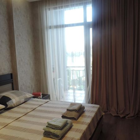 Tamara Apartment Takaishvili 3 Batumi Ngoại thất bức ảnh